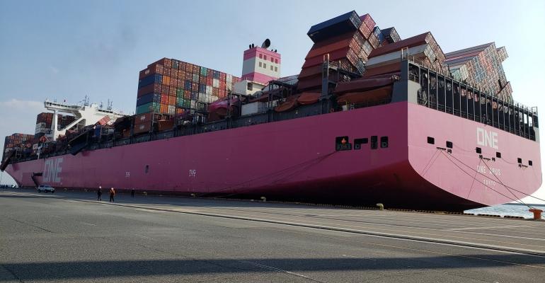 Containers Fall Overboard in New York